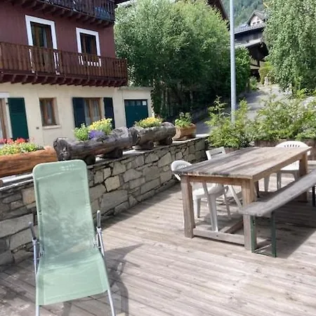 Апартаменти Spacious 2 Bedroom With Terrace *